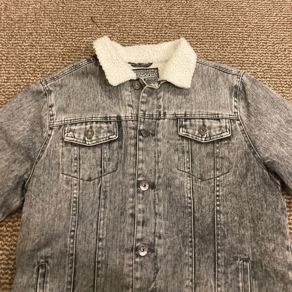 Brooklyn Cloth Other - Sherpa Lined Denim Jacket